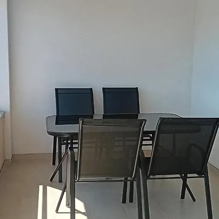 Arno Apartment Vrsi